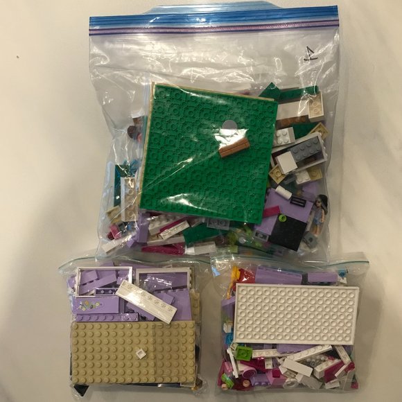 LEGO Friends Emma's House - Picture 8 of 8